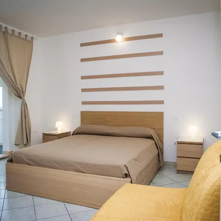 Ospitati - Le Tre Chiavi Nocleg ze śniadaniem 3*