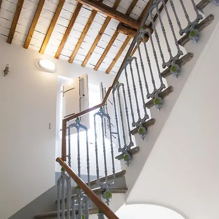 Bed and breakfast Ospitati - Le Tre Chiavi 3*