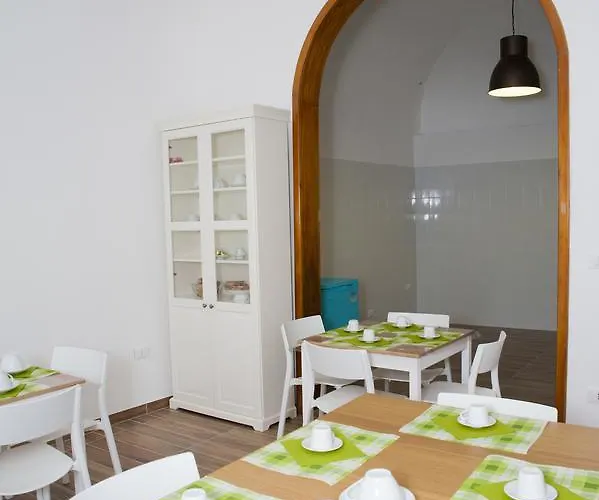 Le Tre Chiavi Bed & Breakfast 3*